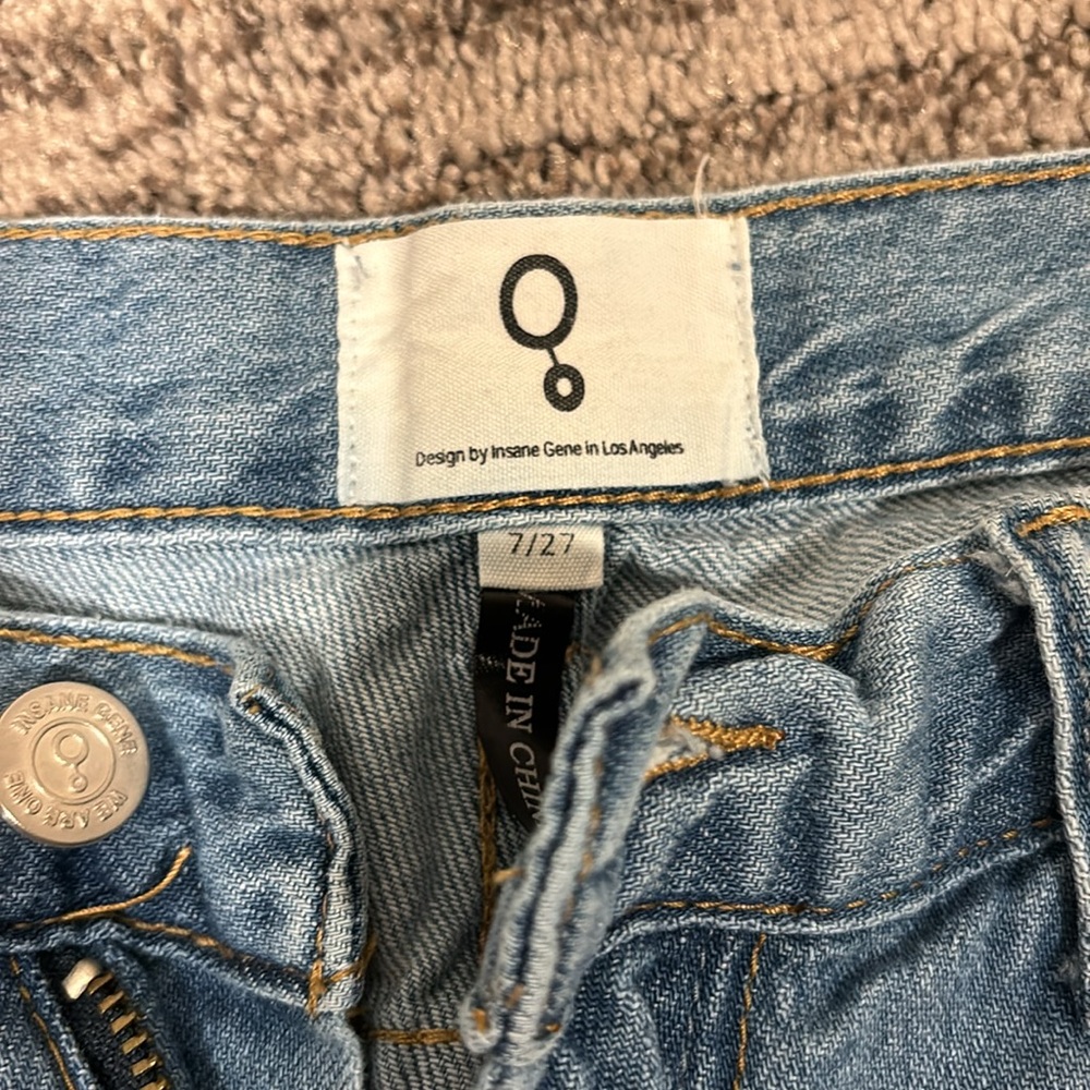 Size 7/27 distressed jeans. Good condition. Brand insane gene boutique LA - Picture 2 of 2